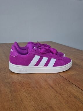adidas Grand Court Alpha trainers (NWOT) US W9 Pink/White